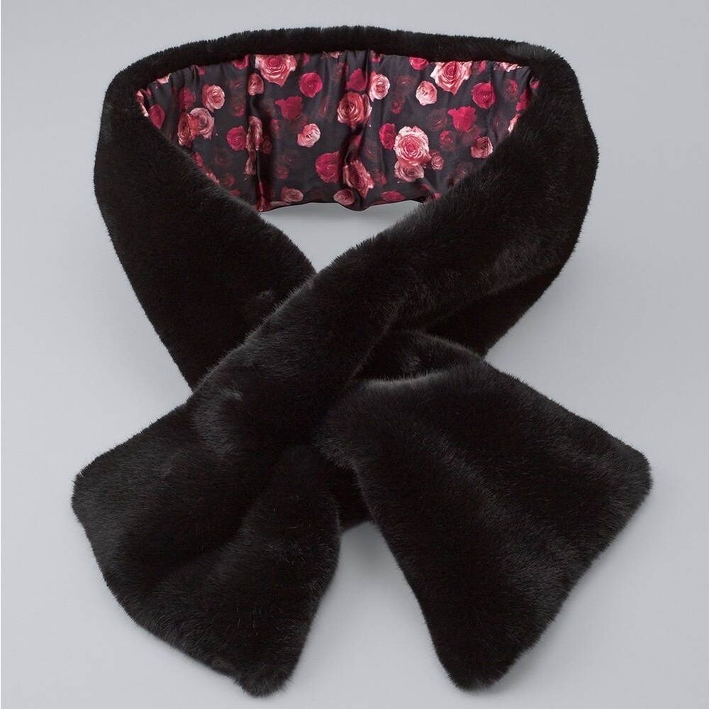 WHBM FAUX FUR FLORAL PUFFER SCARF